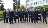 policjanci biorący udział w GaszynChallenge